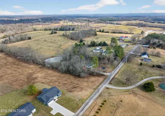 Photo 2 of Land for sale at 4405 Window Cliff Rd, Baxter, TN 38544 | MLS# 1353801 | Listing updated on 2026-09-30