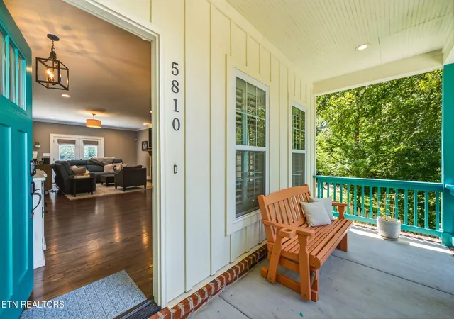 Photo 4 of Single family home for sale at 5810 Westover Dr, Knoxville, TN 37919 | MLS# 1352980 | Listing updated on 2026-09-11