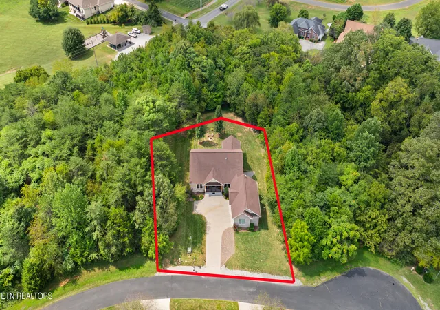 Photo 3 of Single family home for sale at 515 Gohi Tr, Vonore, TN 37885 | MLS# 1353471 | Listing updated on 2026-09-21
