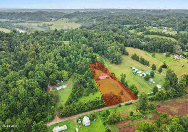 41st image of 1040 Old Solomon Ferry Rd, Newport, TN 37821 | MLS# 1352757