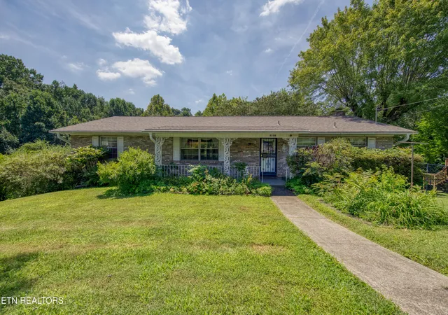 Photo 1 of Single family home for sale at 4308 Larigo Dr, Knoxville, TN 37914 | MLS# 1353095 | Listing updated on 2026-09-14
