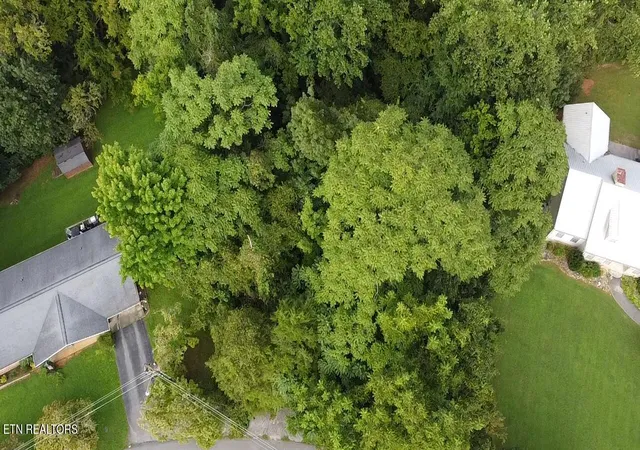 Photo 2 of Land for sale at Cliffwood Dr #23, Newport, TN 37821 | MLS# 1353406 | Listing updated on 2026-08-27