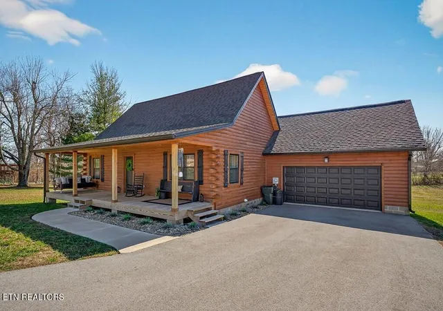 2nd image of 108 Crestview Ln, Livingston, TN 38570 | MLS# 1352771