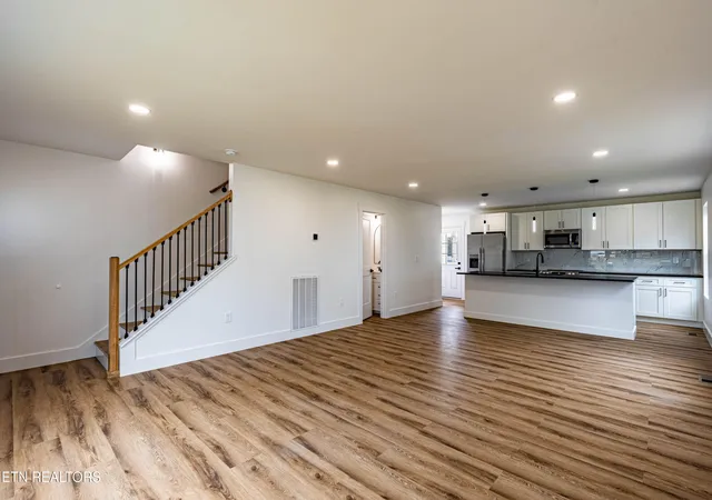 5th image of 2350 Parkview Ave, Knoxville, TN 37917 | MLS# 1352816