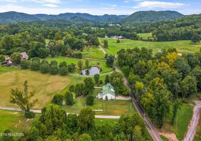 37th image of 9003 Hill Rd, Knoxville, TN 37938 | MLS# 1352804