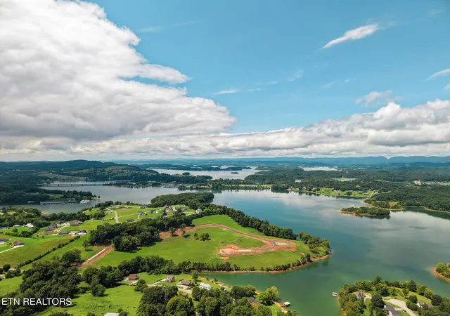 27th image of 3038 Waters Edge Dr, Morristown, TN 37814 | MLS# 1352957