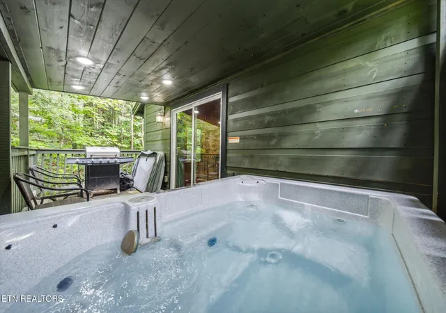 5th image of 656 Morning Mist Wy, Gatlinburg, TN 37738 | MLS# 1352833