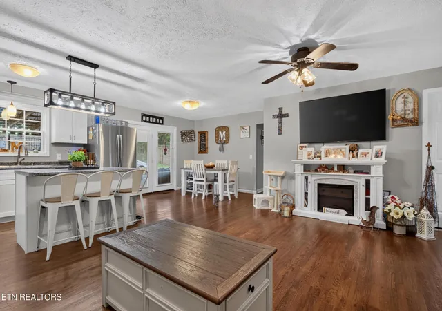 Photo 3 of Single family home for sale at 357 Old Qualls Rd, Cookeville, TN 38506 | MLS# 1352829 | Listing updated on 2026-09-21