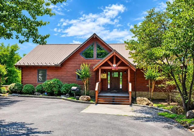1st image of 1959 Blackthorn Tr, Sevierville, TN 37876 | MLS# 1352863