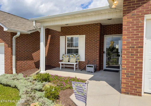 Photo 2 of Sale Pending at 7036 High Alpine Lane, Knoxville, TN 37918 | MLS# 1352953 | Listing updated on 2026-08-25