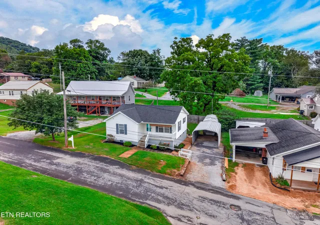 5th image of 108 Jackson St, Rogersville, TN 37857 | MLS# 1352846