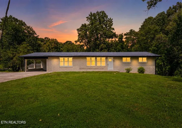 2nd image of 110 Skyline Dr, Oneida, TN 37841 | MLS# 1352867