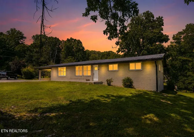 4th image of 110 Skyline Dr, Oneida, TN 37841 | MLS# 1352867