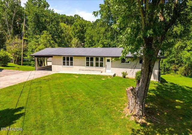 5th image of 110 Skyline Dr, Oneida, TN 37841 | MLS# 1352867