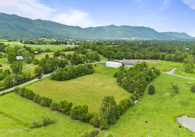 Photo 2 of Land for sale at Old Middlesboro Hwy, La Follette, TN 37766 | MLS# 1352849 | Listing updated on 2026-08-24
