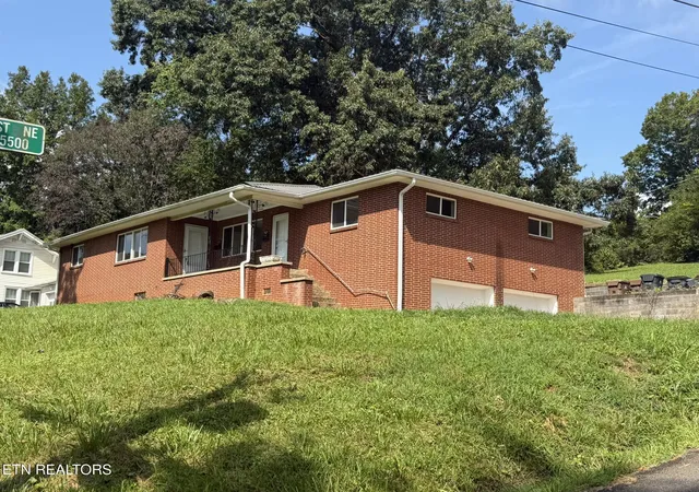 1st image of 3509 Garden Dr, Knoxville, TN 37918 | MLS# 1352861