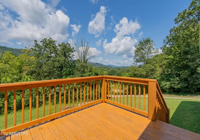 Photo 2 of Sale Pending at 338 Old Clear Branch Ln, Rocky Top, TN 37769 | MLS# 1353163 | Listing updated on 2026-08-29
