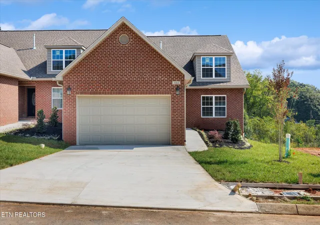 Photo 2 of Condo for sale at 1164 Meadow Walk Ln, Lenoir City, TN 37772 | MLS# 1352872 | Listing updated on 2026-09-17