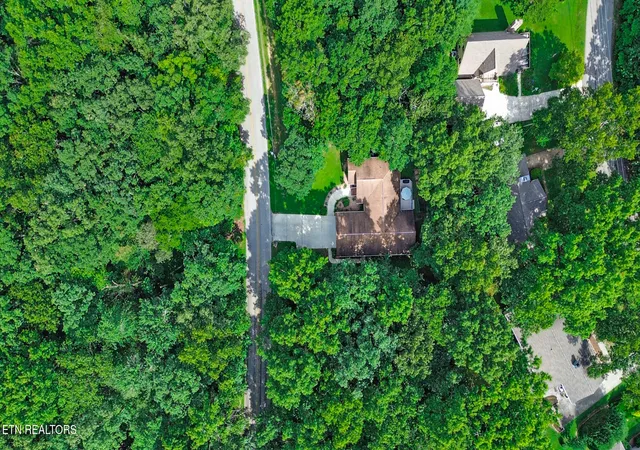 Photo 4 of Single family home for sale at 227 Saint George Dr, Crossville, TN 38558 | MLS# 1352888 | Listing updated on 2026-09-28