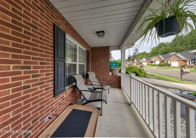 Photo 2 of Condo for sale at 1418 Hazelgreen Wy, Knoxville, TN 37912 | MLS# 1353477 | Listing updated on 2026-08-28