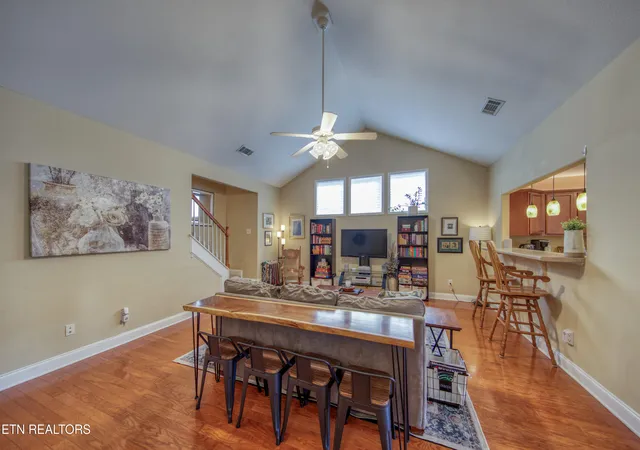 Photo 4 of Condo for sale at 1418 Hazelgreen Wy, Knoxville, TN 37912 | MLS# 1353477 | Listing updated on 2026-08-28
