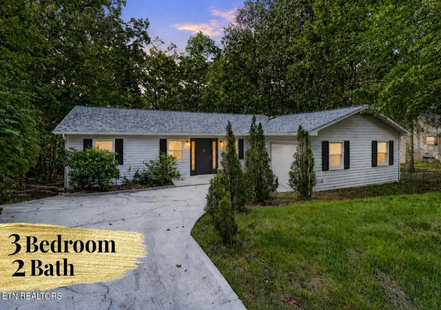 1st image of 318 Lakeview Dr, Crossville, TN 38558 | MLS# 1353456