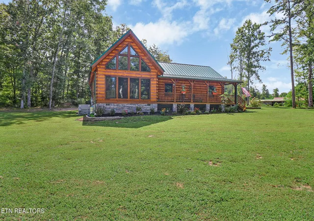 Photo 3 of Single family home for sale at 299 Anderson Tinch Ave, Jamestown, TN 38556 | MLS# 1353507 | Listing updated on 2026-08-28