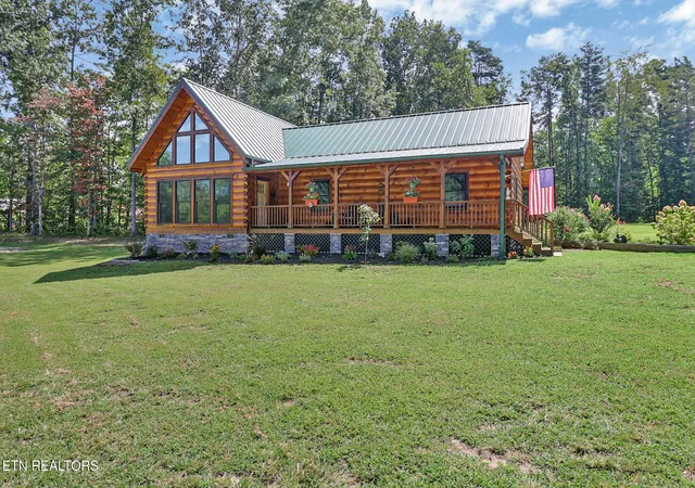 Photo 3 of Single family home for sale at 299 Anderson Tinch Ave, Jamestown, TN 38556 | MLS# 1353507 | Listing updated on 2026-08-28