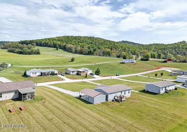 Photo 25 of Single family home for sale at 156 Falls View Rd, Sparta, TN 38583 | MLS# 1352913 | Listing updated on 2026-08-24
