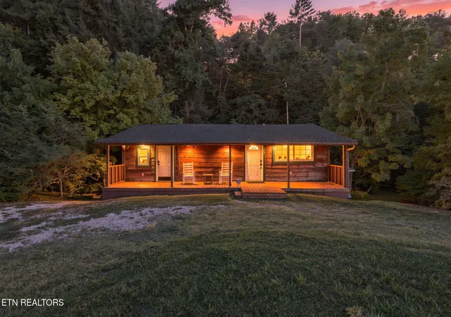Photo 2 of Single family home for sale at 446 Lovers Ln, Townsend, TN 37882 | MLS# 1353384 | Listing updated on 2026-09-17
