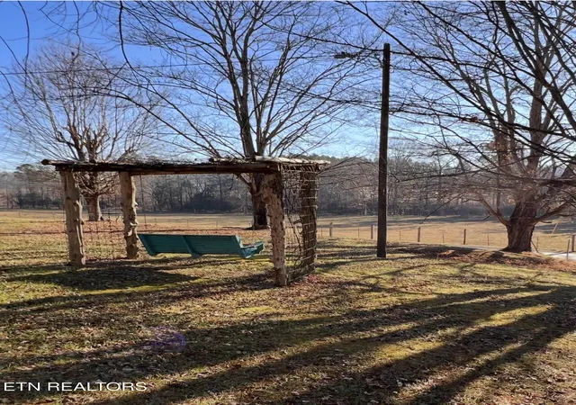 Photo 3 of Single family home for sale at 199 County Road 190, Decatur, TN 37322 | MLS# 1352951 | Listing updated on 2026-09-22