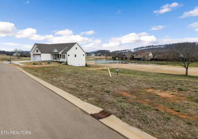 Photo 3 of Land for sale at 445 Mockingbird Ln, Loudon, TN 37774 | MLS# 1352941 | Listing updated on 2026-08-24