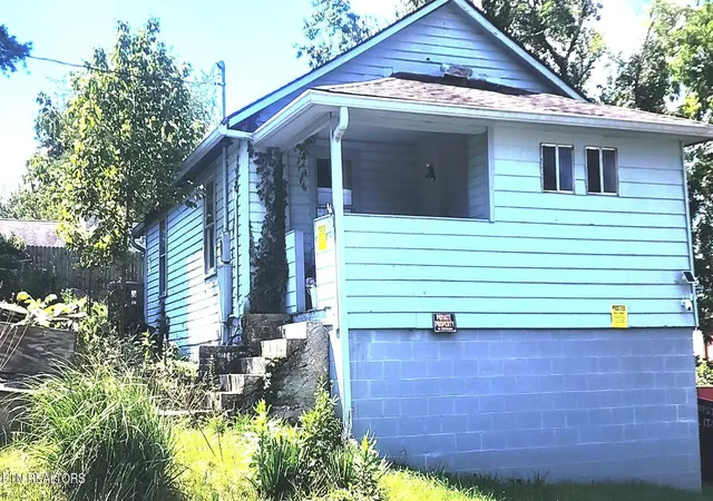 Photo 3 of Single family home for sale at 690 Shawanee Rd, Harrogate, TN 37752 | MLS# 1353057 | Listing updated on 2026-08-26