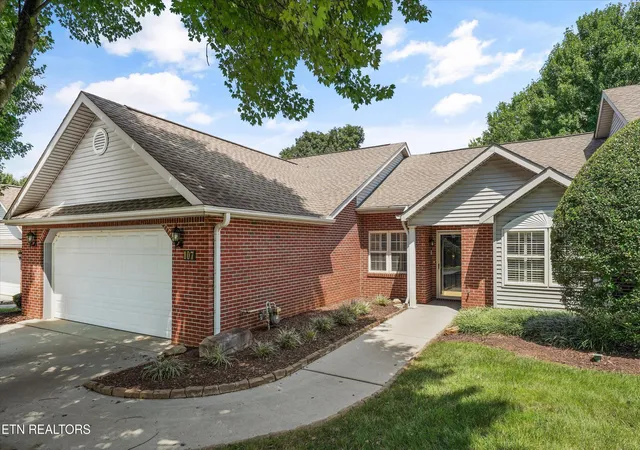 Photo 1 of Condo for sale at 715 Cedar Ln #107, Knoxville, TN 37912 | MLS# 1352933 | Listing updated on 2026-08-24