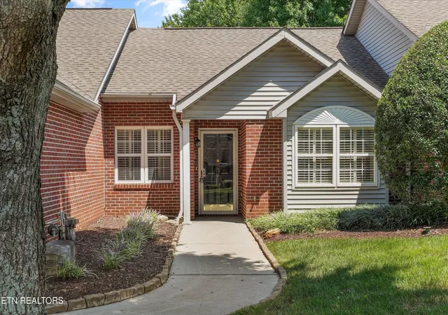 Photo 3 of Condo for sale at 715 Cedar Ln #107, Knoxville, TN 37912 | MLS# 1352933 | Listing updated on 2026-08-24