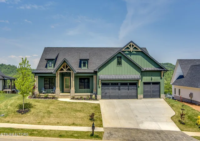 Photo 1 of Single family home for sale at 3851 Persimmon, Loudon, TN 37774 | MLS# 1352988 | Listing updated on 2026-08-25