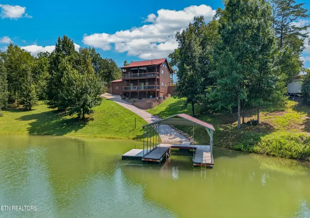 Photo 2 of Single family home for sale at 1573 Topaz Ln, Dandridge, TN 37725 | MLS# 1352962 | Listing updated on 2026-08-24