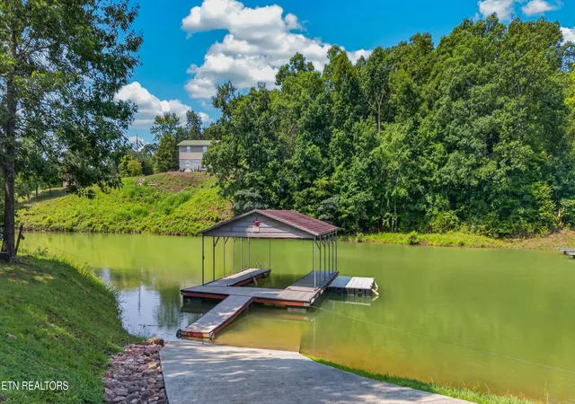 Photo 4 of Single family home for sale at 1573 Topaz Ln, Dandridge, TN 37725 | MLS# 1352962 | Listing updated on 2026-08-24