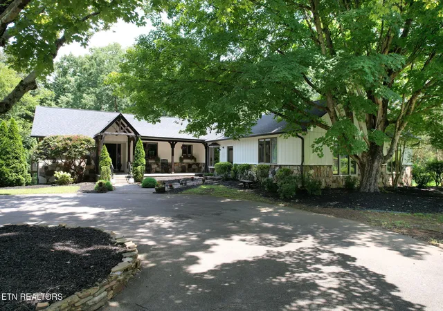 Photo 1 of Single family home for sale at 1245 Weeks Dr, Cleveland, TN 37312 | MLS# 1353171 | Listing updated on 2026-08-26