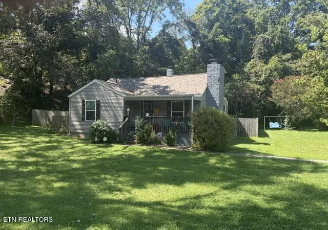 Photo 2 of Single family home for sale at 2323 Brown Rd, Knoxville, TN 37920 | MLS# 1352966 | Listing updated on 2026-09-01