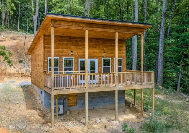 Photo 4 of Sale Pending at 2122/2128 Bluff Mountain Rd, Sevierville, TN 37876 | MLS# 1353068 | Listing updated on 2026-09-21