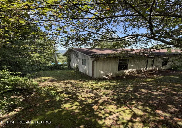 Photo 2 of Single family home for sale at 545 High St, Harrogate, TN 37752 | MLS# 1352978 | Listing updated on 2026-09-15