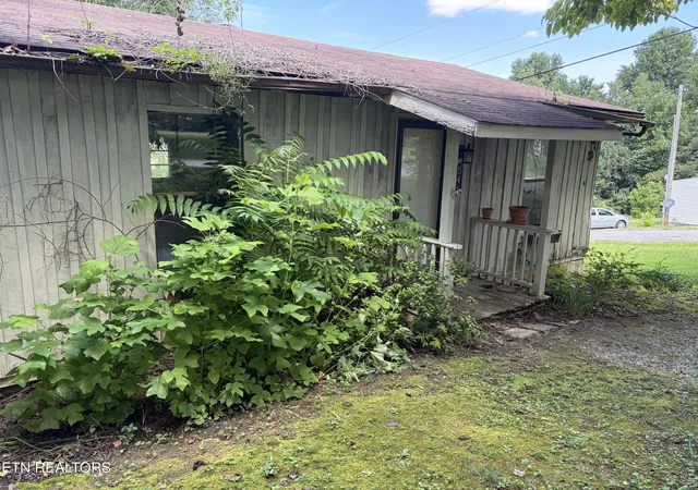 Photo 3 of Single family home for sale at 545 High St, Harrogate, TN 37752 | MLS# 1352978 | Listing updated on 2026-09-15