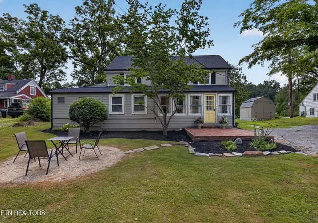 Photo 2 of Single family home for sale at 44 W Norris Rd, Norris, TN 37828 | MLS# 1353074 | Listing updated on 2026-09-28