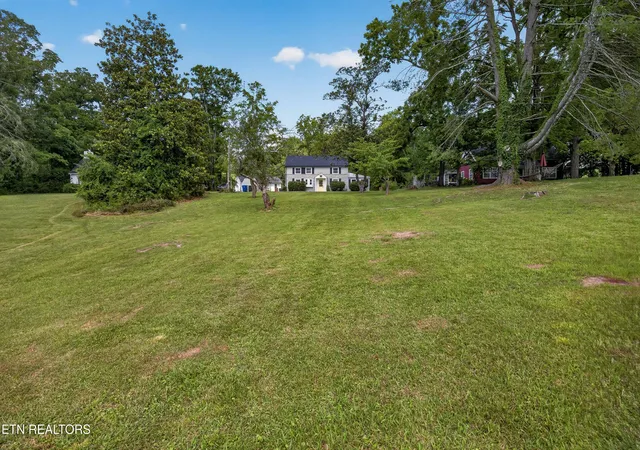 Photo 44 of Single family home for sale at 44 W Norris Rd, Norris, TN 37828 | MLS# 1353074 | Listing updated on 2026-09-28