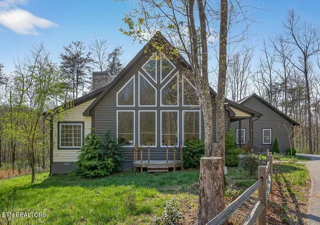 Photo 2 of Single family home for sale at 31 Reeves Pl, Monterey, TN 38574 | MLS# 1352999 | Listing updated on 2026-08-27