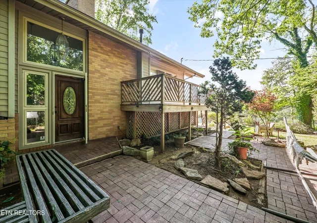 Photo 3 of Sale Pending at 114 Nebraska Ave, Oak Ridge, TN 37830 | MLS# 1352992 | Listing updated on 2026-09-04
