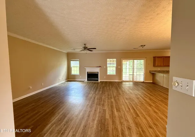 Photo 3 of Single family home for sale at 1624 Poplar Hill Rd, Knoxville, TN 37922 | MLS# 1353097 | Listing updated on 2026-09-16