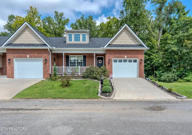 Photo 1 of Condo for sale at 1409 Hazelgreen Wy, Knoxville, TN 37912 | MLS# 1353065 | Listing updated on 2026-09-07