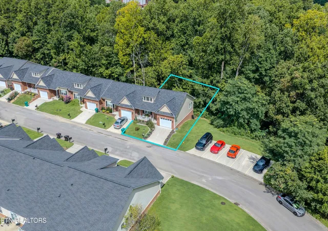Photo 2 of Condo for sale at 1409 Hazelgreen Wy, Knoxville, TN 37912 | MLS# 1353065 | Listing updated on 2026-09-07